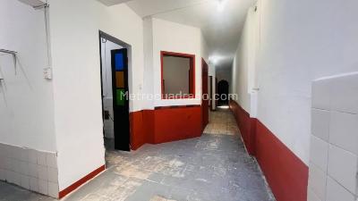 Casa de 3 alcobas en arriendo en Centro, Medellín, 160 m² · foto 2 de 20