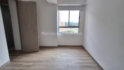 Apartamento de 2 alcobas en arriendo en San Nicolas, Rionegro, 68 m² · foto 11 de 14