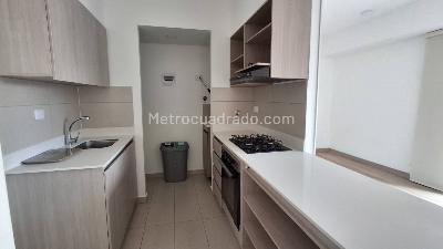 Apartamento de 2 alcobas en arriendo en San Nicolas, Rionegro, 68 m² · foto 4 de 14