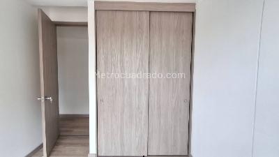Apartamento de 2 alcobas en arriendo en San Nicolas, Rionegro, 68 m² · foto 9 de 14