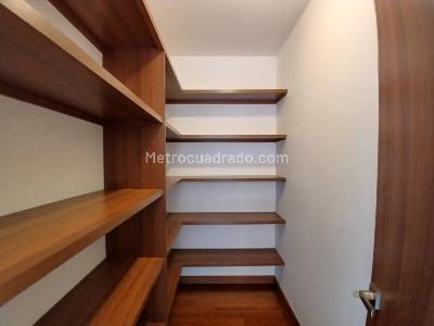 Casa de 3 alcobas en arriendo en San Lucas, Envigado, 228 m² · foto 10 de 20