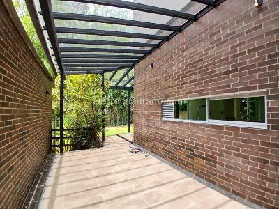 Casa de 3 alcobas en arriendo en San Lucas, Envigado, 448 m² · foto 14 de 20