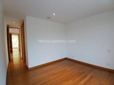 Casa de 3 alcobas en arriendo en San Lucas, Envigado, 448 m² · foto 20 de 20