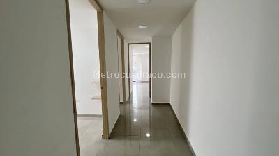 Apartamento de 3 alcobas en arriendo en Alameda, Medellín, 80 m² · foto 10 de 15