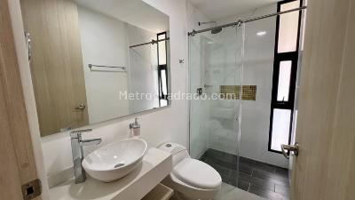 Apartamento de 3 alcobas en arriendo en Alameda, Medellín, 80 m² · foto 12 de 15