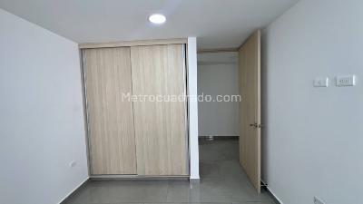 Apartamento de 3 alcobas en arriendo en Alameda, Medellín, 80 m² · foto 9 de 15