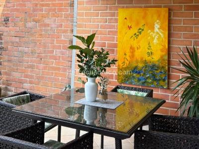 Casa de 4 alcobas en arriendo en Loma Del Escobero, Envigado, 300 m² · foto 9 de 20