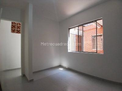 Casa de 4 alcobas en arriendo en Calasanz, Medellín, 150 m² · foto 14 de 20