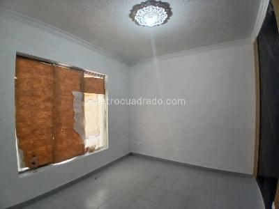 Casa de 4 alcobas en arriendo en Calasanz, Medellín, 150 m² · foto 6 de 20