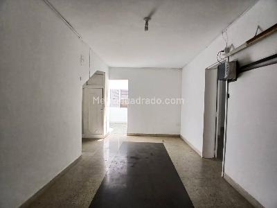 Casa de 4 alcobas en arriendo en Lorena, Medellín, 210 m² · foto 16 de 20