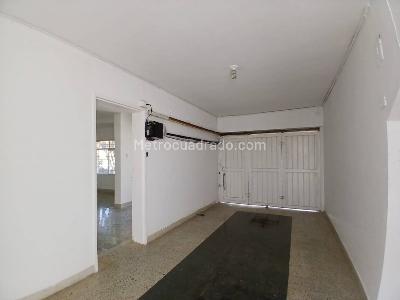 Casa de 4 alcobas en arriendo en Lorena, Medellín, 210 m² · foto 19 de 20