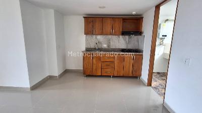 Apartamento de 3 alcobas en arriendo en San Antonio, Rionegro, 81 m² · foto 3 de 19