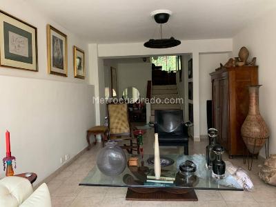 Apartamento de 2 alcobas en venta en La Frontera, Medellín, 97 m² · foto 5 de 7