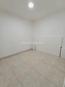 Casa de 5 alcobas en arriendo en La Castellana, Medellín, 190 m² · foto 10 de 20