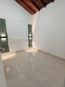 Casa de 5 alcobas en arriendo en La Castellana, Medellín, 190 m² · foto 19 de 20