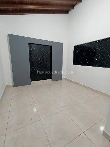 Casa de 5 alcobas en arriendo en La Castellana, Medellín, 190 m² · foto 20 de 20