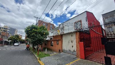 Casa de 5 alcobas en venta en Galerias Sears, Bogotá, 296 m² · foto 2 de 16