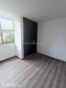 Apartamento de 3 alcobas en venta en Guadalupe, Cali, 75 m² · foto 19 de 20