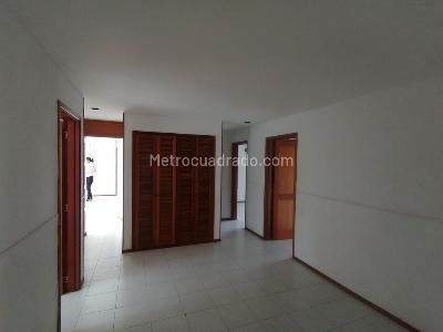 Apartamento de 3 alcobas en venta en El Ingenio, Cali, 104 m² · foto 6 de 16