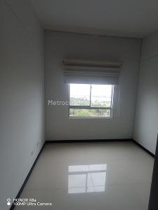Apartamento de 3 alcobas en venta en Ciudad Jardin, Cali, 78 m² · foto 13 de 20