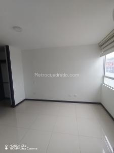 Apartamento de 3 alcobas en venta en Ciudad Jardin, Cali, 78 m² · foto 17 de 20
