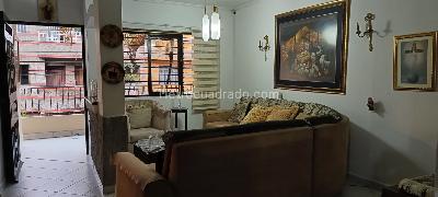Casa en venta en Los Naranjos, Itagüí · foto 2 de 19