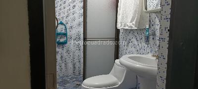 Casa en venta en Los Naranjos, Itagüí · foto 8 de 19
