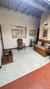 Casa de 5 alcobas en venta en Belen Fatima, Medellín, 224 m² · foto 3 de 12