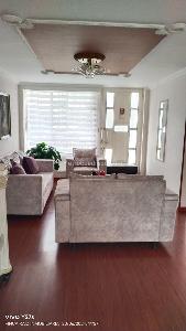 Casa de 5 alcobas en venta en Urbanizacion Las Quintas, Tunja, 215 m² · foto 12 de 20