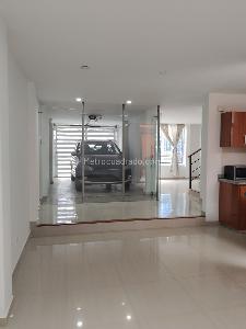 Casa de 3 alcobas en venta en Balcones De Terranova, Tunja, 141 m² · foto 19 de 20