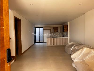 Casa de 4 alcobas en venta en San Antonio De Pereira, Rionegro, 186 m² · foto 3 de 20
