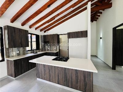 Casa de 3 alcobas en venta en Llanogrande, Rionegro, 1200 m² · foto 6 de 18