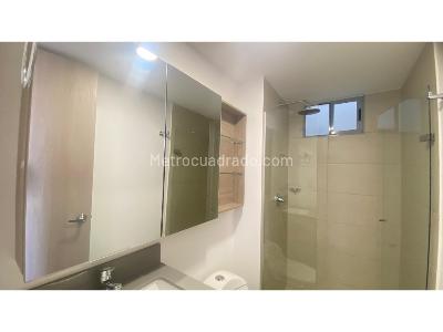 Apartamento de 3 alcobas en venta en San Nicolas, Rionegro, 92 m² · foto 10 de 14