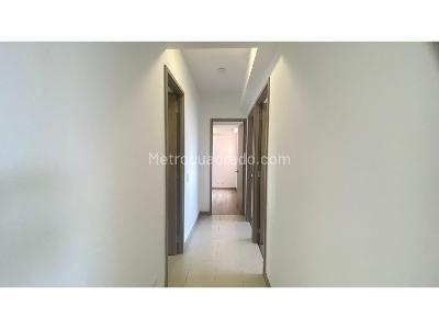 Apartamento de 3 alcobas en venta en San Nicolas, Rionegro, 92 m² · foto 13 de 14