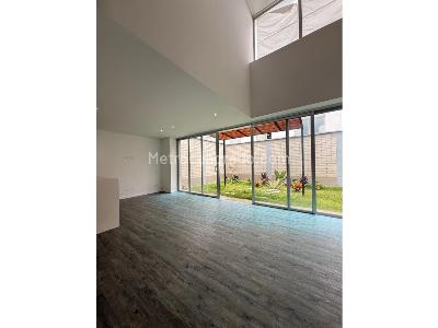 Casa de 3 alcobas en venta en Barro Blanco, Rionegro, 200 m² · foto 6 de 17