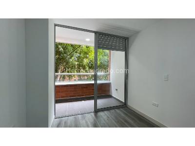 Apartamento de 3 alcobas en venta en Sabaneta, Sabaneta, 67 m² · foto 5 de 15