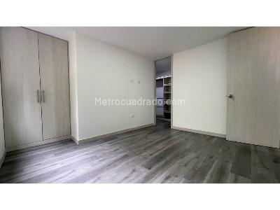 Apartamento de 3 alcobas en venta en Sabaneta, Sabaneta, 67 m² · foto 8 de 15