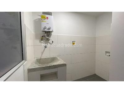 Apartamento de 3 alcobas en venta en Sabaneta, Sabaneta, 67 m² · foto 12 de 15