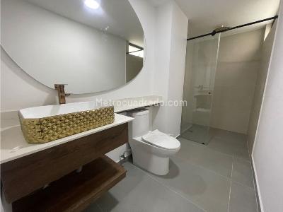 Apartamento de 3 alcobas en venta en Laureles, Medellín, 156 m² · foto 9 de 20