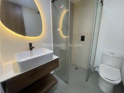 Apartamento de 3 alcobas en venta en Laureles, Medellín, 156 m² · foto 16 de 20