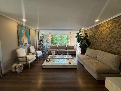 Apartamento de 3 alcobas en venta en El Poblado, Medellín, 260 m² · foto 2 de 20