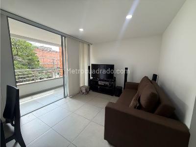 Apartamento de 3 alcobas en venta en Estadio, Medellín, 84 m² · foto 7 de 19