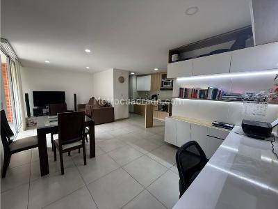 Apartamento de 3 alcobas en venta en Estadio, Medellín, 84 m² · foto 11 de 19
