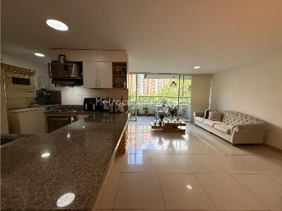 Apartamento de 3 alcobas en venta en San Jose, Sabaneta, 95 m² · foto 3 de 17