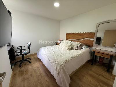 Apartamento de 3 alcobas en venta en San Jose, Sabaneta, 95 m² · foto 13 de 17