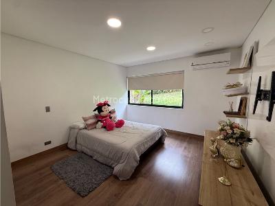 Casa de 4 alcobas en venta en Copacabana, Medellín, 400 m² · foto 11 de 20