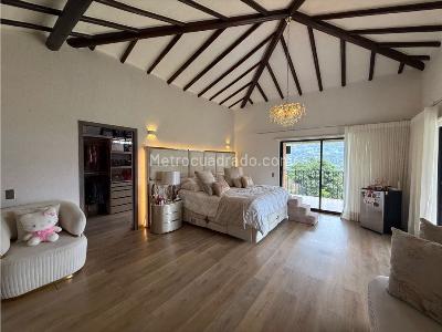 Casa de 4 alcobas en venta en Copacabana, Medellín, 400 m² · foto 20 de 20