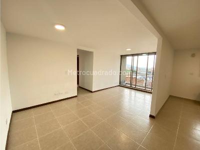 Apartamento de 3 alcobas en venta en Sabaneta, Sabaneta, 75 m² · foto 5 de 14