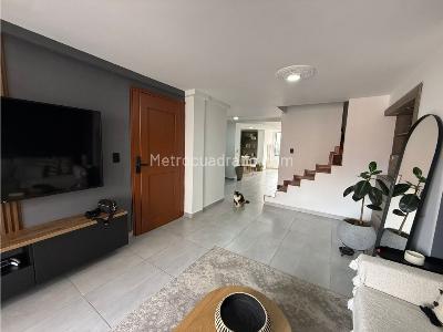 Apartamento de 3 alcobas en venta en Laureles, Medellín, 130 m² · foto 9 de 20