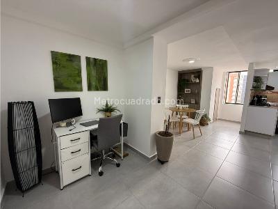 Apartamento de 3 alcobas en venta en Laureles, Medellín, 130 m² · foto 10 de 20